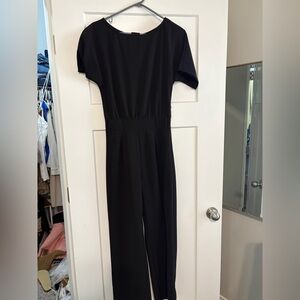 Black Women's Short-Sleeve Jumpsuit